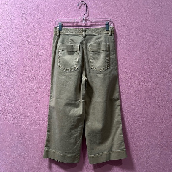 GAP Women’s Khaki Wide Leg Crop Pants Size 6 Petite - Picture 3 of 6